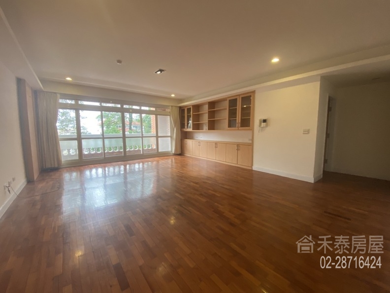 台北租屋-中山北路七段